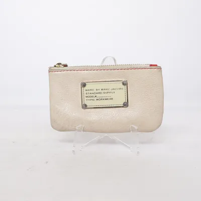 Portmonnä (Beige) från Marc by Marc Jacobs