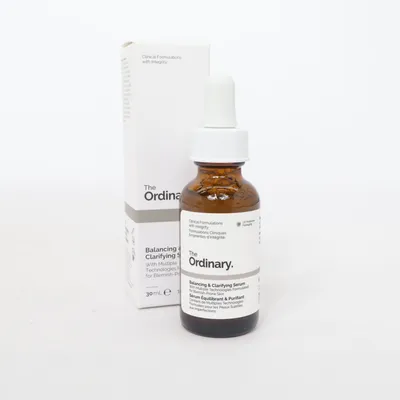 Serum (Balancing & Clarifying Serum) fra The Ordinary