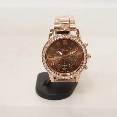 Armbandsur (Guldfärgad) från Geneva