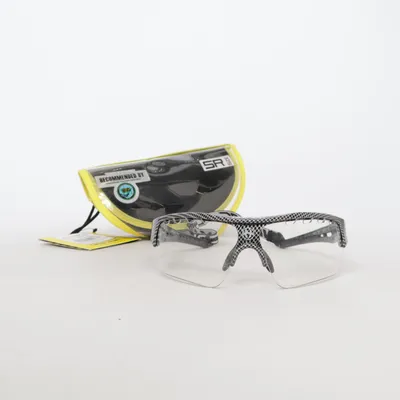 Sports glasses (Eyewear Victory Senior) from Unihoc