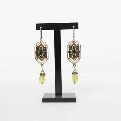 Earrings (Green, Gold) Unknown metal