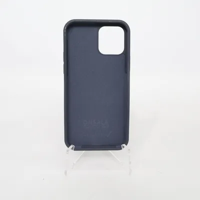 Phone case (Black) from Onsala