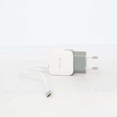 Mobile charger from Celly