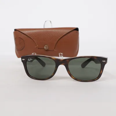 Lunettes de soleil (RB2132) de Ray-Ban