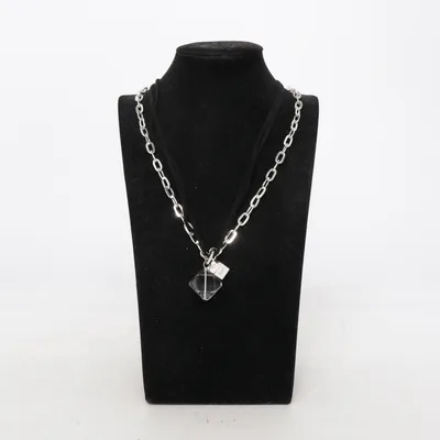 Halsband (Silverfärgad, Svart) från Snö of Sweden Okänd metall