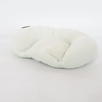 Pet bed (White) from Inovi