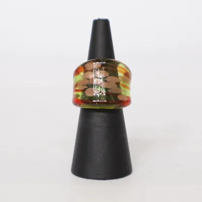 Ring (Grön, Flerfärgad) Okänd metall