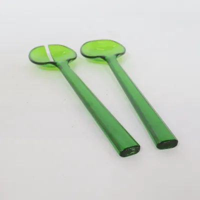 Salad servers (Härlig sommar grön färg) from Marimekko
