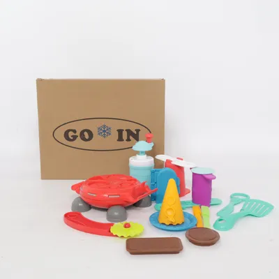 Dukkeservice (Flerfarvet) fra Play-Doh