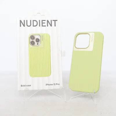 Mobilskal (iPhone 13 Pro) från Nudient