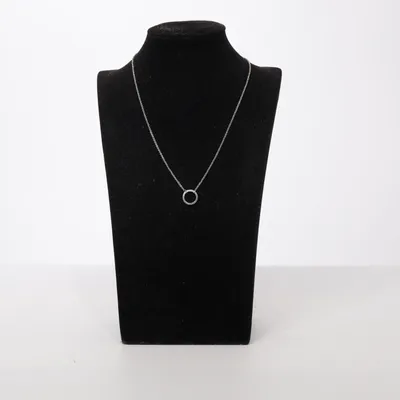 Necklace (Gray) from Ebelin Unknown metal