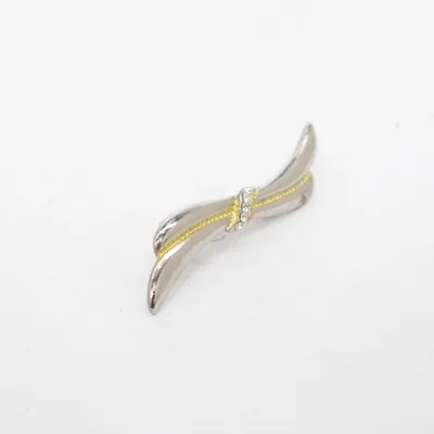 Brosch (Silverfärgad, Guldfärgad) Okänd metall