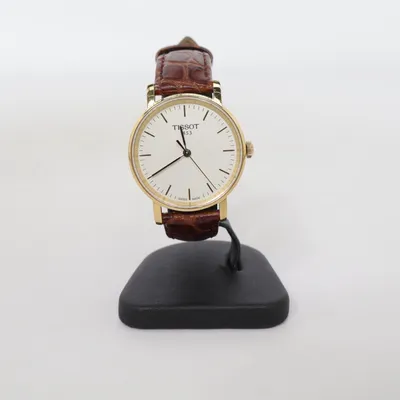 Montre (T109210 A) de Tissot