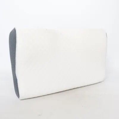 Huvudkudde (Vit) från Derila