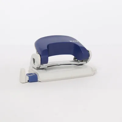 Perforatrice de Leitz