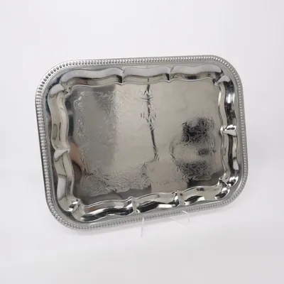 Bricka (Silverfärgad) från Aps