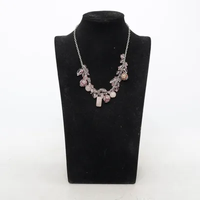 Halsband (Rosa) Okänd metall