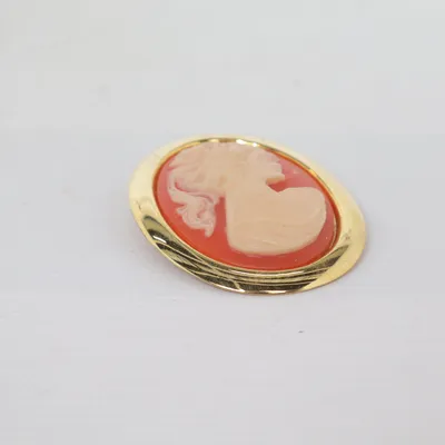 Broche (Orange, Or) Métal inconnu