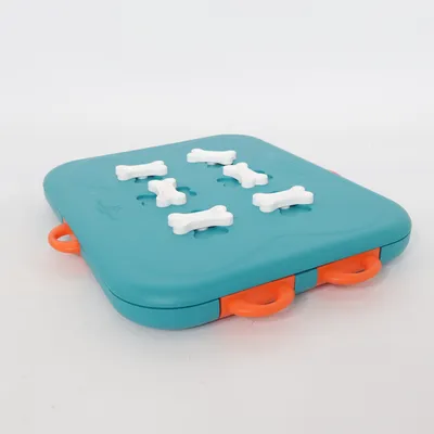 Dog toy (Blue, White, Orange) from Nina Ottosson