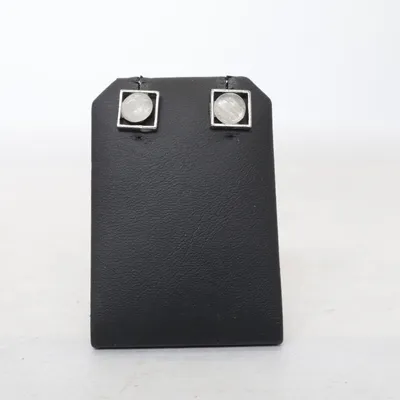 Örhängen (Silverfärgad) Okänd metall