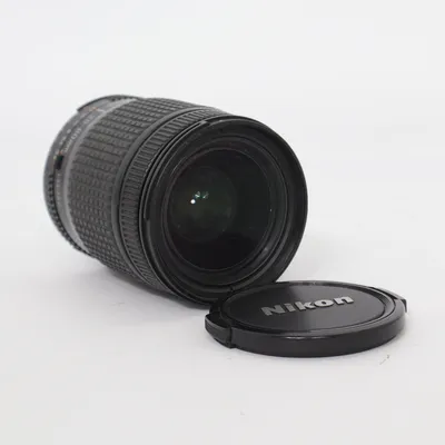 Kameraobjektiv (AF Nikkor 28-80 mm) från Nikon