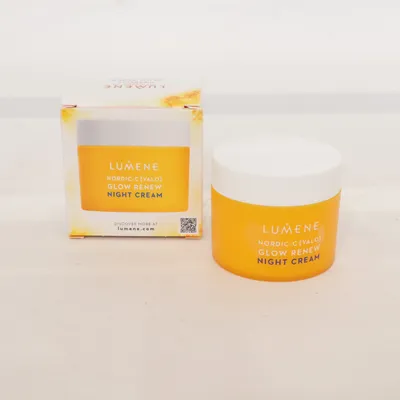 Moisturizer (Glow Renew Night Cream) from Lumene