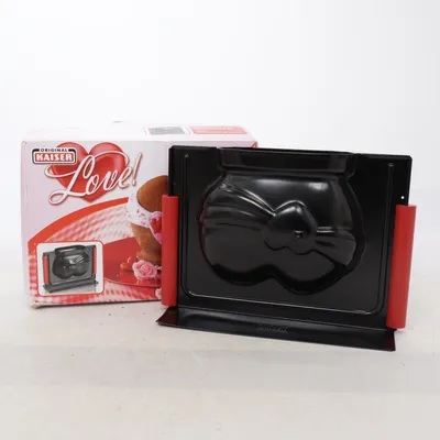 Baking tin (Red, White) from Kaiser