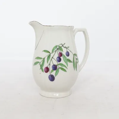 Cream jug (White, Multicolored)