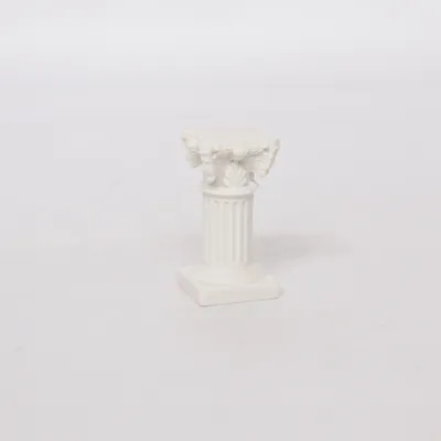 Figur (Hvid)