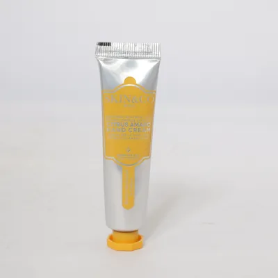 Handkräm från Skin & CO