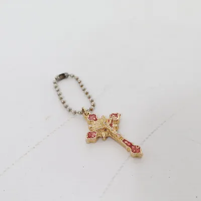 Pendant (Gold) Unknown metal