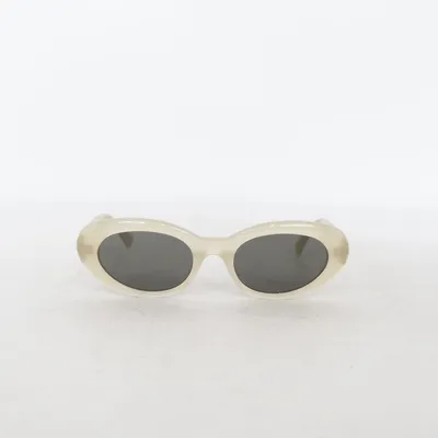 Solglasögon (Beige) från Gentle Monster