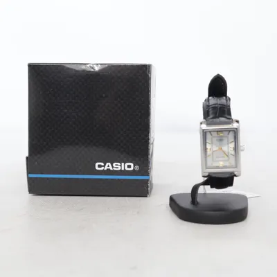 Armbandsur (LTP-1234P) från Casio