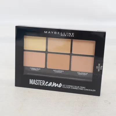 Concealer (MASTERcamo Medium 02) från Maybelline