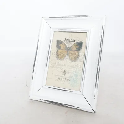 Frame (White) from Strauss