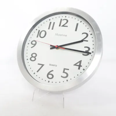 Wall clock (Silver, White) from Moretime