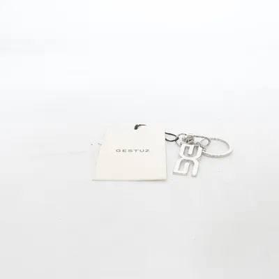 Accessoire de téléphone (GZkenia Logo Keychain) de Gestuz