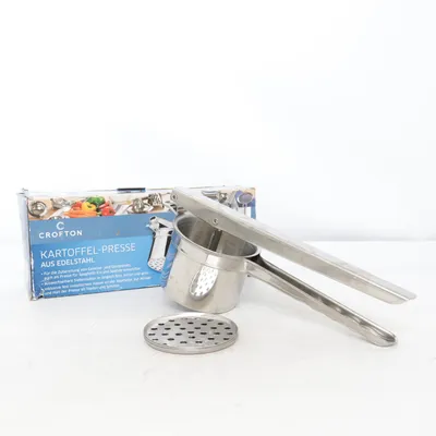Potato press (Silver) from Crofton