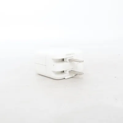 Adapter (A2167) från Apple