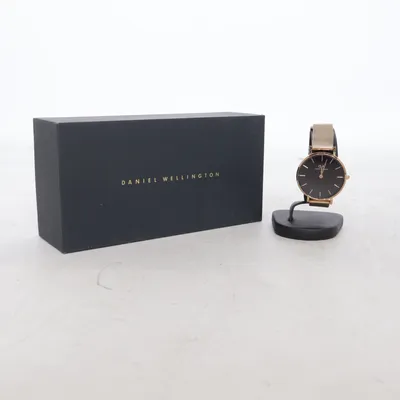 Polshorloge (Zwart, Goud) van Daniel Wellington