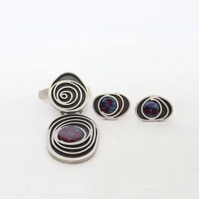 Cufflinks (Silver, Purple) from Bent Larsen Tin Unknown metal