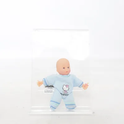 Leksaksfigur (y2k 2000s 00s 90s rare deadstock vintage designer emo grunge altfashion alternative alt mallgoth cozy fall stockholmsstil retro fairycore ed hardy swag tapout evisu edhardy opium affliction drip tribal streetwear drill skate oldschool cybery2k cheif keef baby phat miss me edgy zara true religion juicy couture chromehearts gallerydept kanye carti opium) från Sanrio