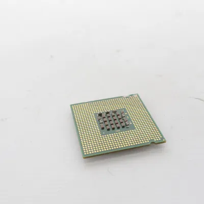 Processor (Celeron D 336) från Intel