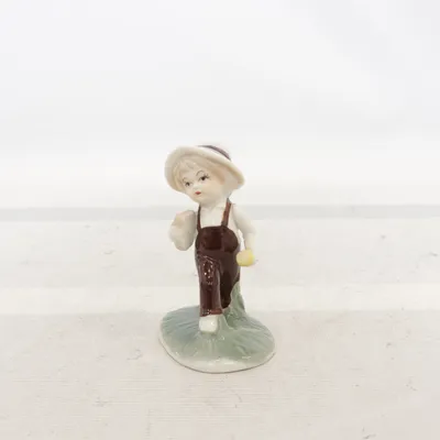 Figurin (Vit, Brun, Grön)