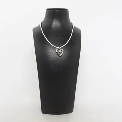 Halsband (Vit) från Skagen Okänd metall