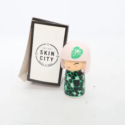 Kokeshi från Skincity