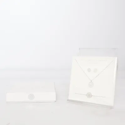 Smykkesæt (Sølv) fra Crystals Ukendt metal