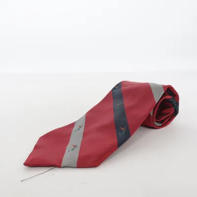 Cravate (Rouge, Bleu, Gris) de Frederick Theak