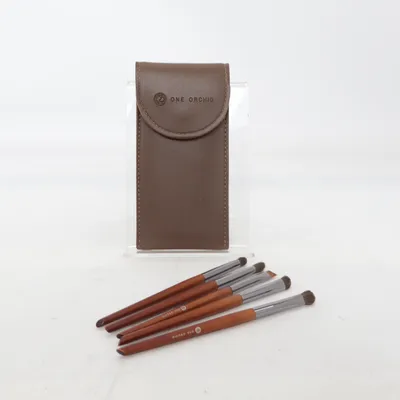 Artist brush (Brown)