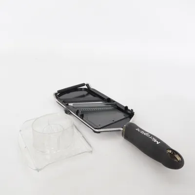 Mandolin (Svart, Transparent) från Microplane